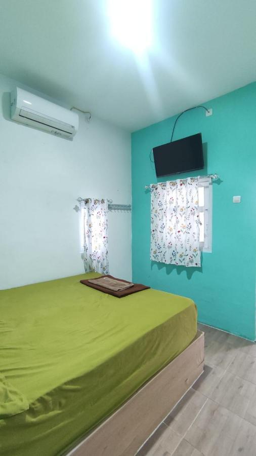 Rumah Teman Hostel Semarang Eksteriør bilde
